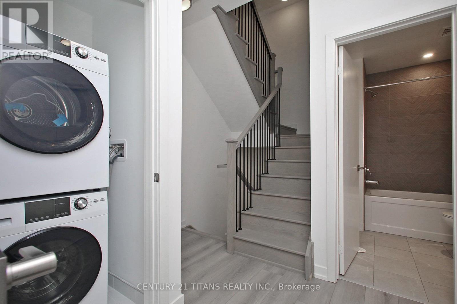 35 Calamint Lane, Toronto, Ontario M1W 2H1 - Photo 14 - E13527328