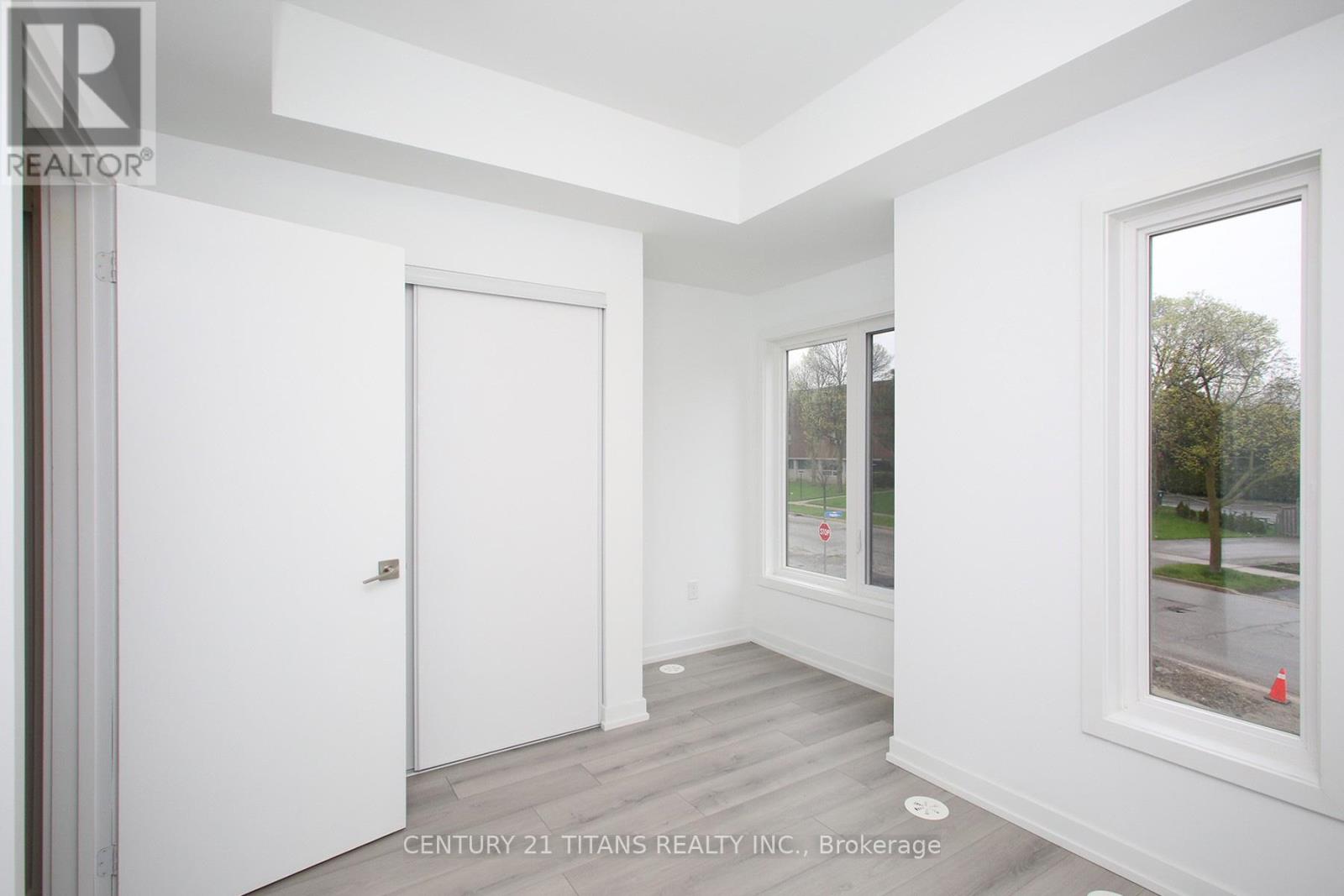 35 Calamint Lane, Toronto, Ontario M1W 2H1 - Photo 15 - E13527328