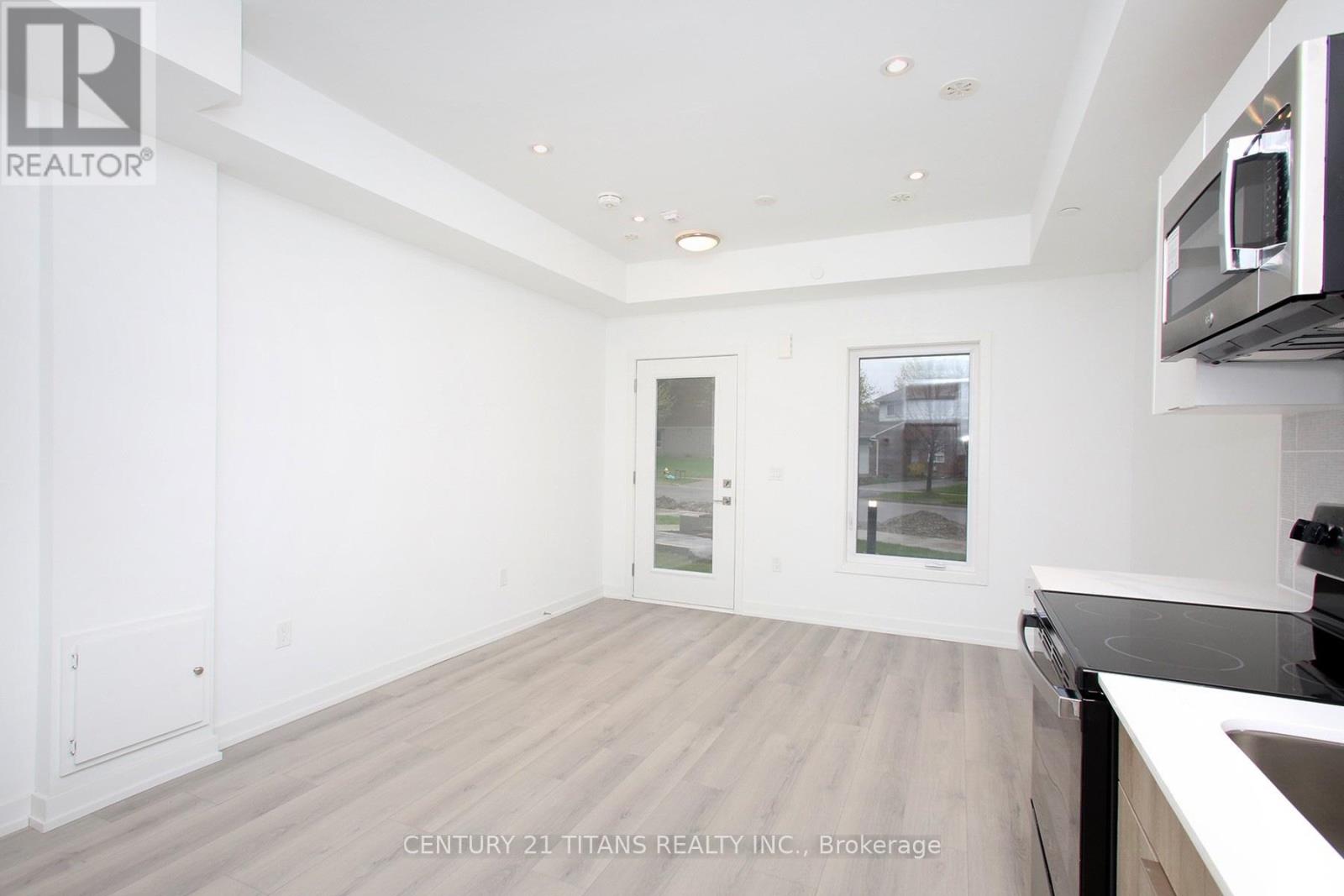 35 Calamint Lane, Toronto, Ontario M1W 2H1 - Photo 5 - E13527328