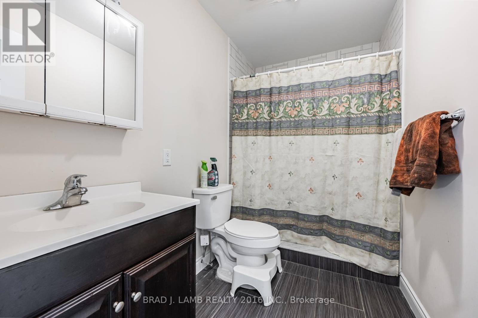 3 - 2904a Danforth Avenue, Toronto, Ontario  M4C 1M1 - Photo 14 - E13527352