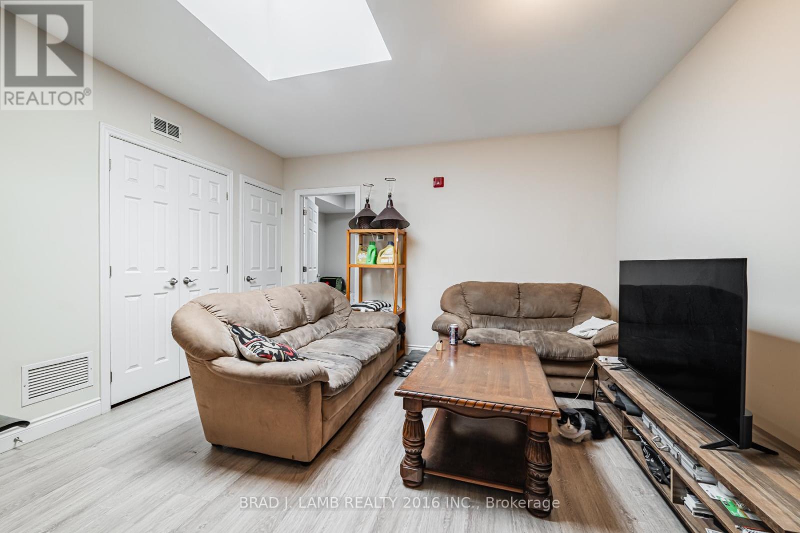 3 - 2904a Danforth Avenue, Toronto, Ontario  M4C 1M1 - Photo 2 - E13527352