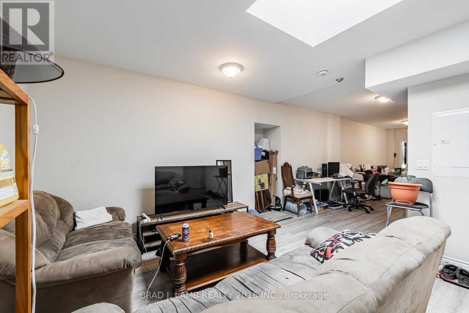 3 - 2904a Danforth Avenue, Toronto, Ontario  M4C 1M1 - Photo 4 - E13527352