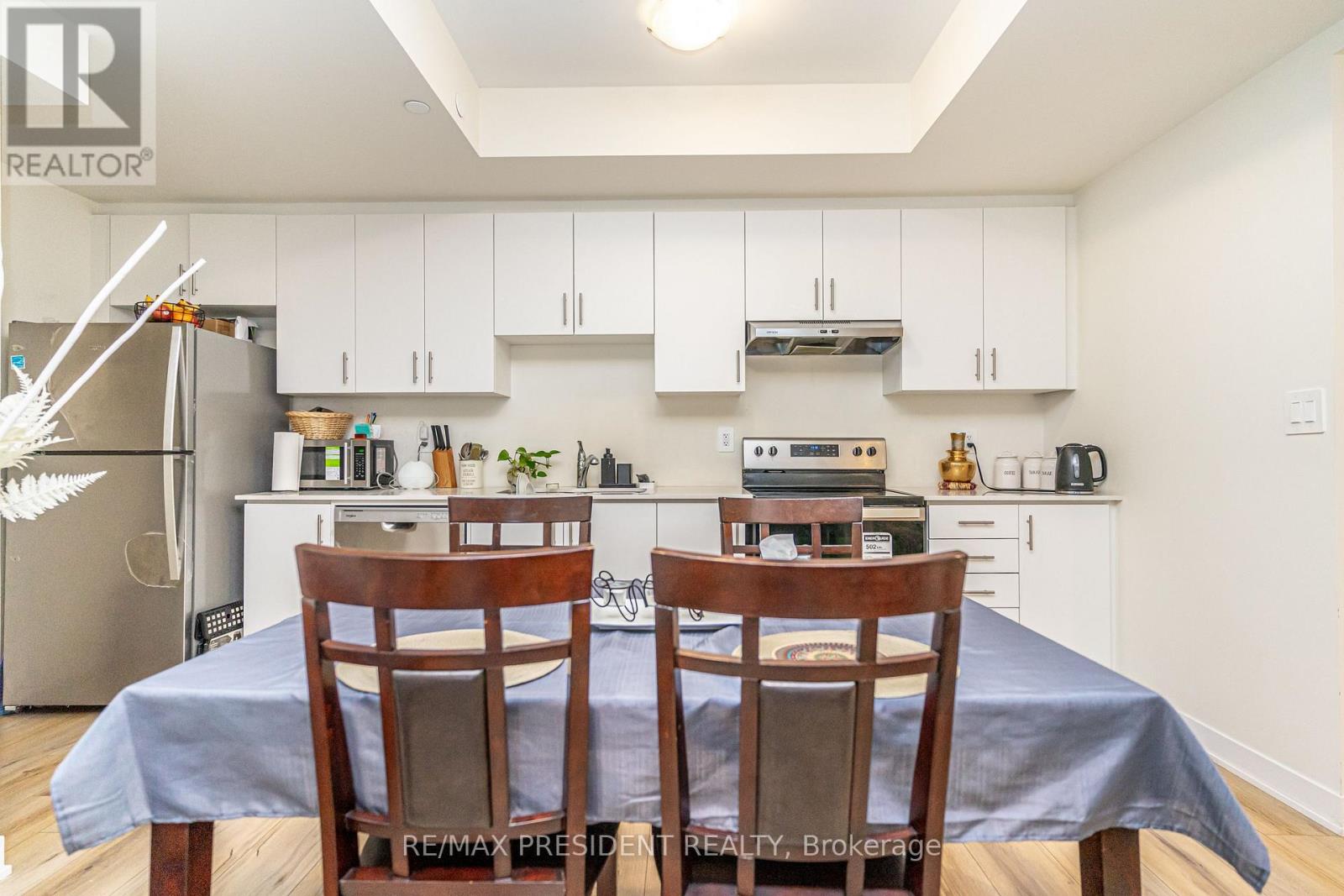 218 - 755 Omega Drive, Pickering, Ontario  L1V 0H1 - Photo 8 - E13527386