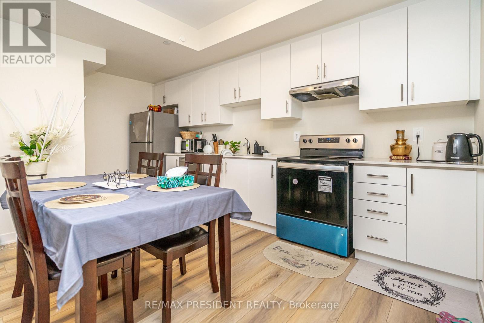 218 - 755 Omega Drive, Pickering, Ontario  L1V 0H1 - Photo 9 - E13527386