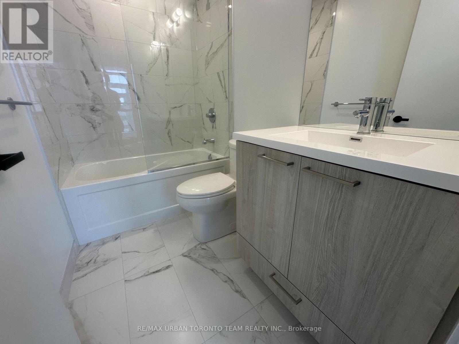 4515 - 225 Commerce Street W, Vaughan, Ontario L4K 5Z7 - Photo 5 - N13527302