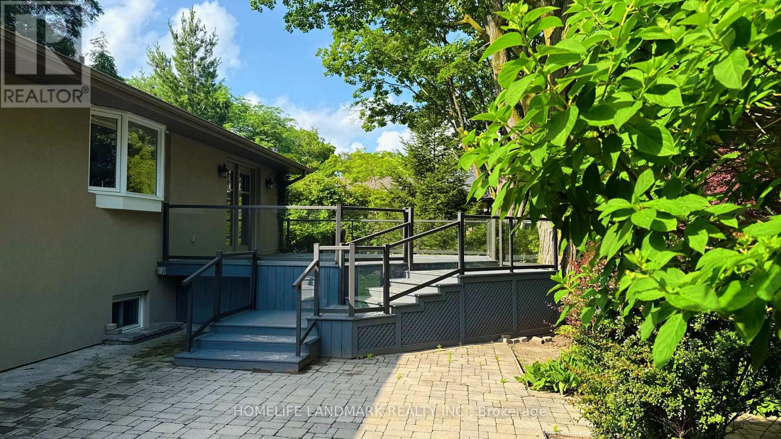 2062 Glenforest Crescent, Oakville, Ontario L6J 2G4 - Photo 20 - W13527274