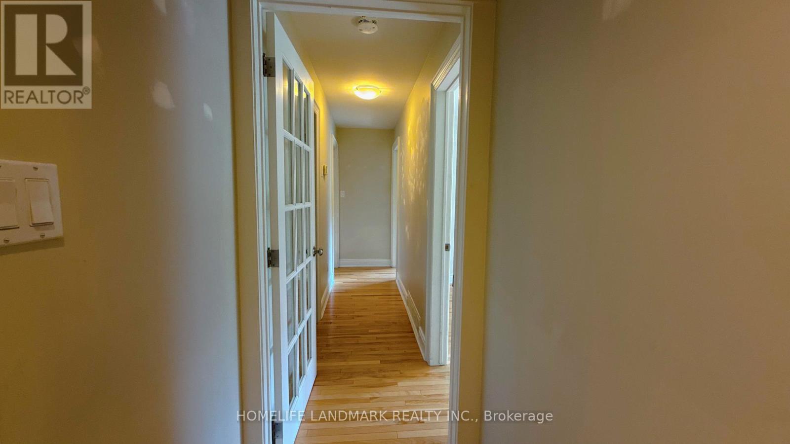 2062 Glenforest Crescent, Oakville, Ontario L6J 2G4 - Photo 8 - W13527274