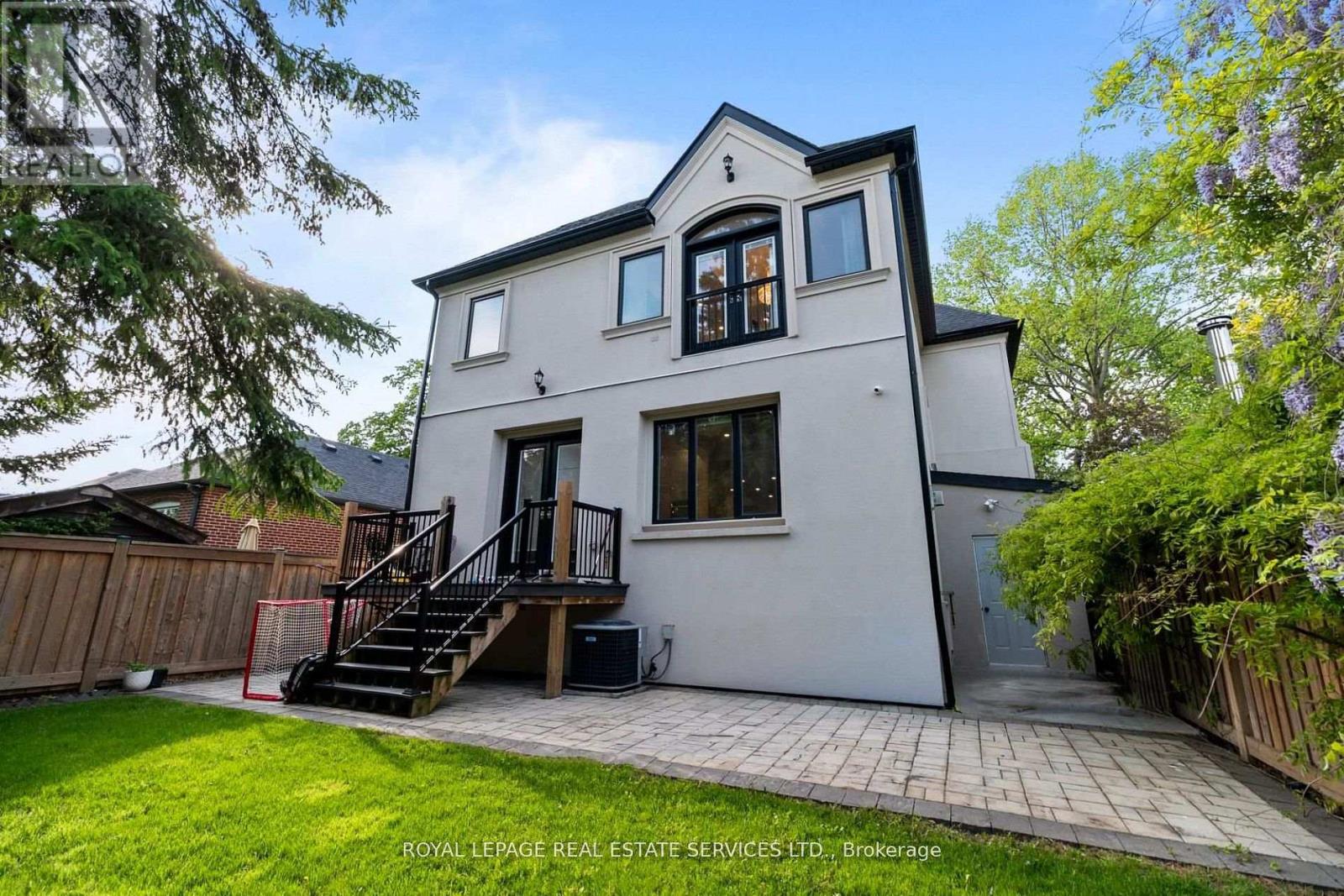 5 Kirk Bradden Road W, Toronto, Ontario  M8Y 2G1 - Photo 42 - W13527346