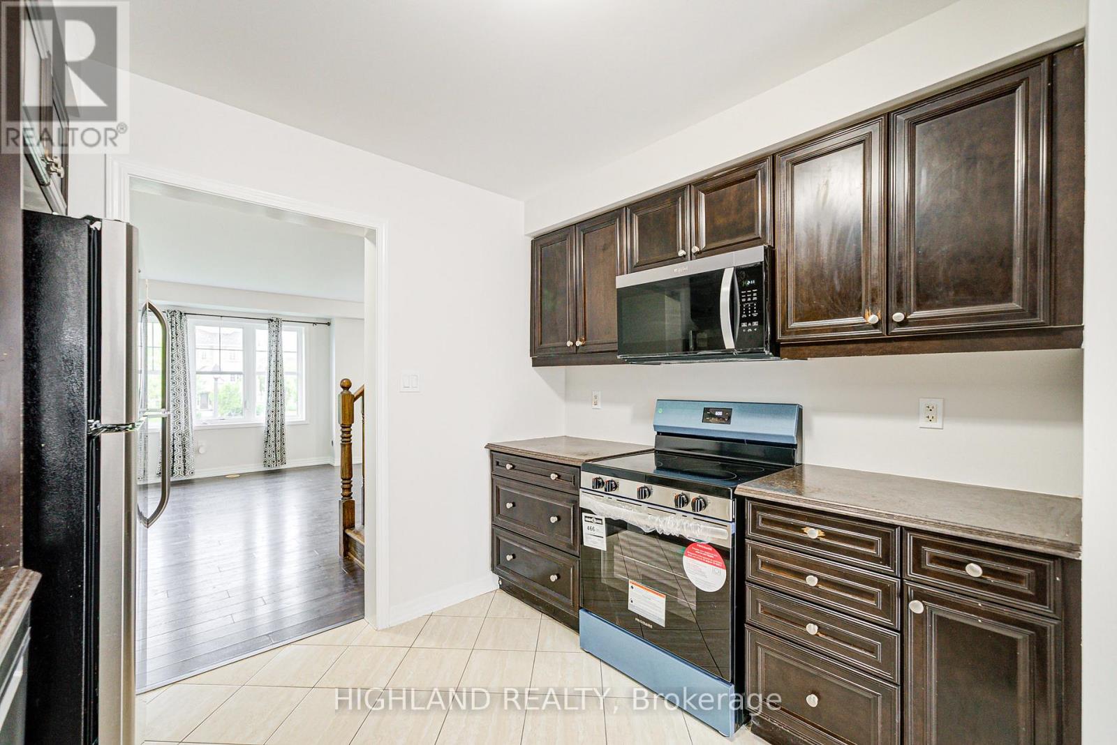 4 - 265 Ellen Davidson Drive, Oakville, Ontario  L6M 0V4 - Photo 15 - W13527376