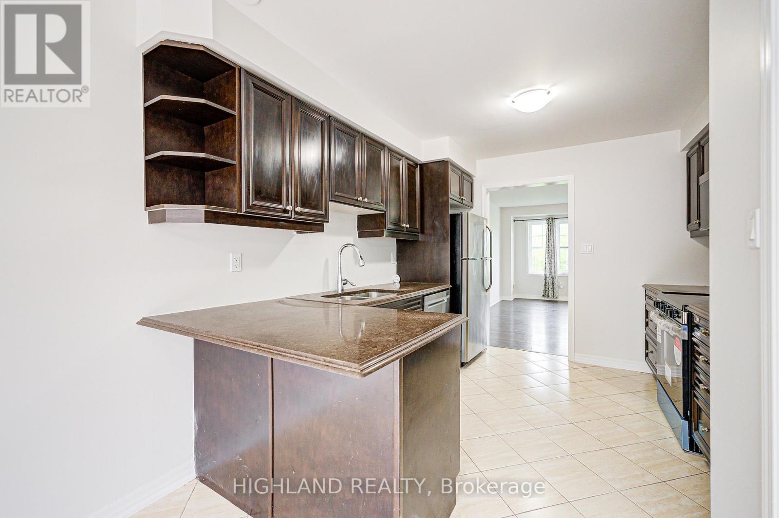 4 - 265 Ellen Davidson Drive, Oakville, Ontario  L6M 0V4 - Photo 16 - W13527376