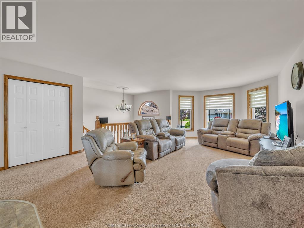 313 Applewood, Kingsville, Ontario  N9Y 3Y7 - Photo 8 - 26016075