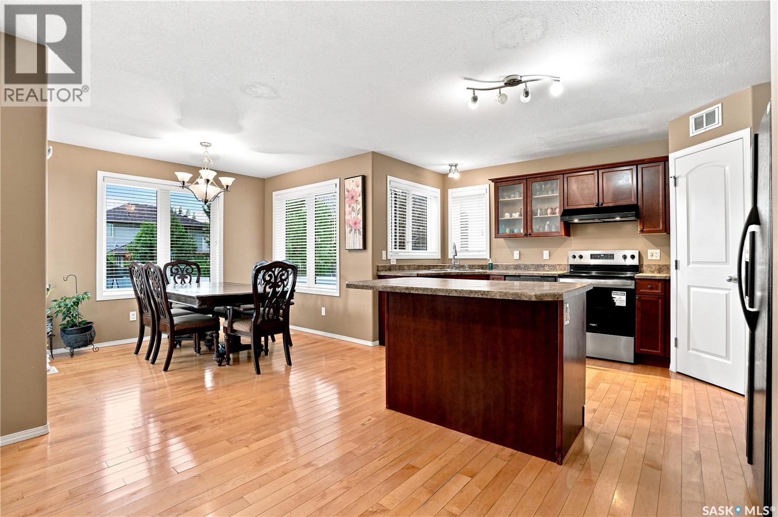 110 Stepney Crescent, Saskatoon, Saskatchewan  S7T 0A5 - Photo 10 - SK041107