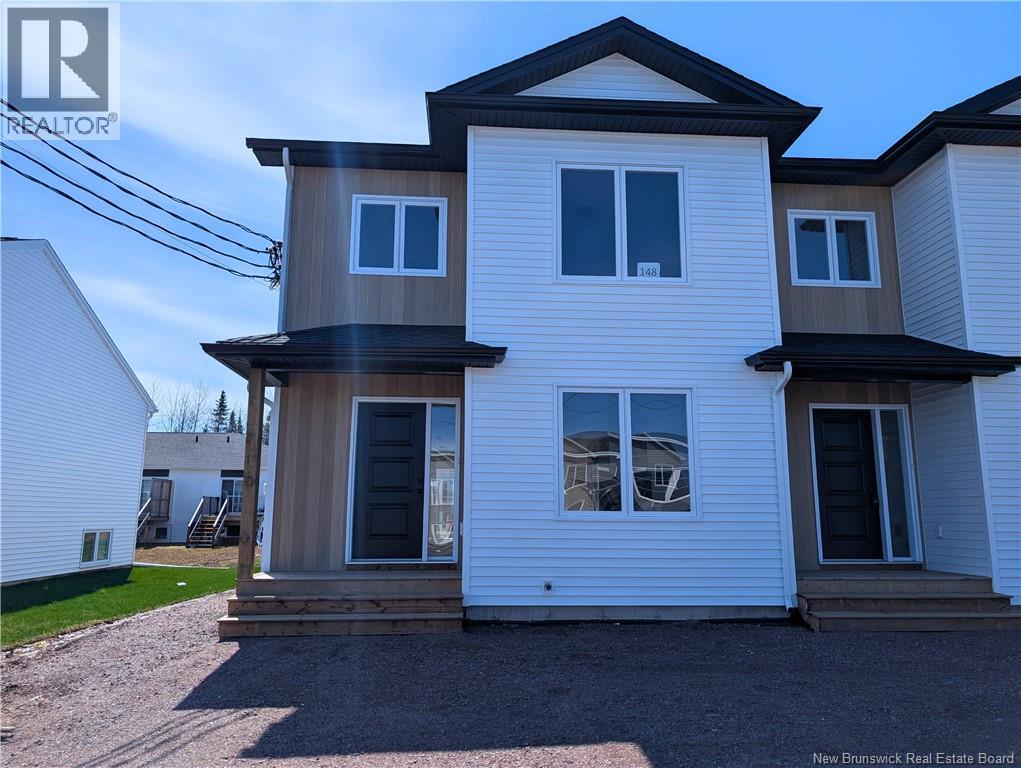 148 Ernest Street, Dieppe, New Brunswick E1A 4T2 - Photo 1 - NB143382