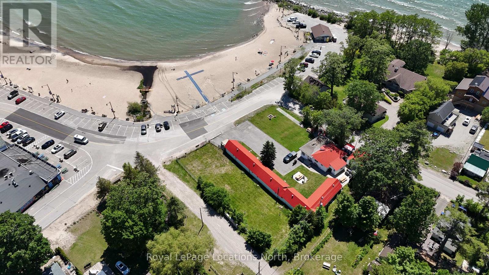 11 Tiny Beaches Road N, Tiny, Ontario  L0L 2J0 - Photo 6 - S13467678
