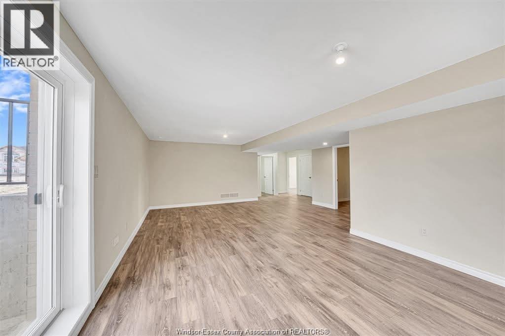 397 Hemlock Lane Unit# Lower, Lakeshore, Ontario N8L 1A9 - Photo 3 - 26016121