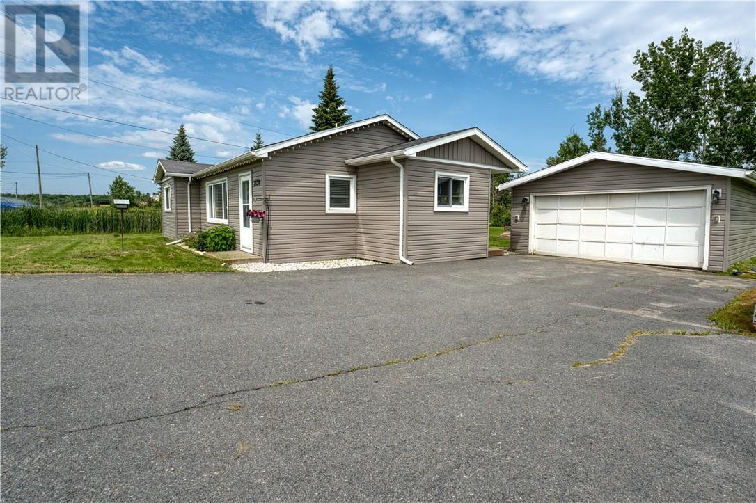 2130 Old Highway 69 N, Val Caron, Ontario P3N 1L7 - Photo 14 - 2129027