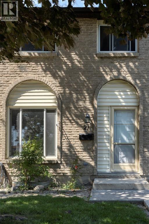 215 Trudeau Drive Unit# 21, Sarnia photo 2