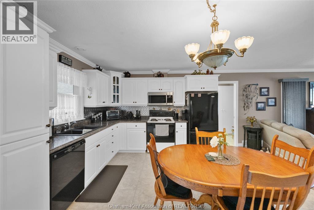 153 Primrose Lane, Chatham, Ontario  N7L 4N7 - Photo 39 - 26015865