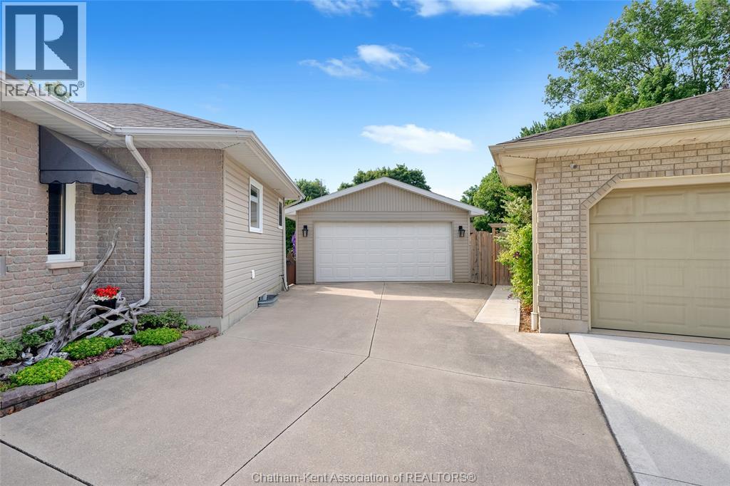 153 Primrose Lane, Chatham, Ontario  N7L 4N7 - Photo 6 - 26015865