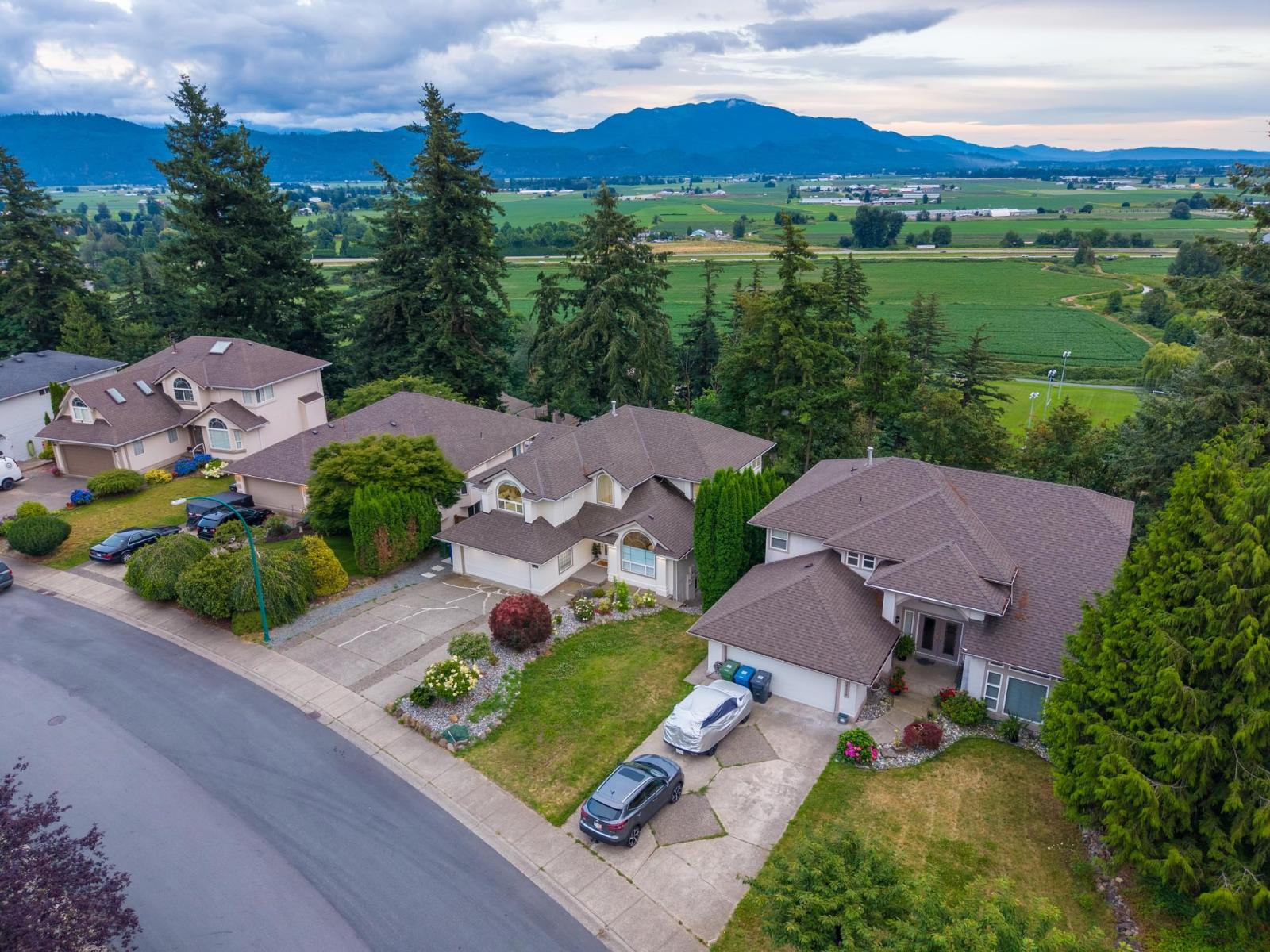 35682 Timberlane Drive, Abbotsford, British Columbia  V3G 1L6 - Photo 4 - R3140412