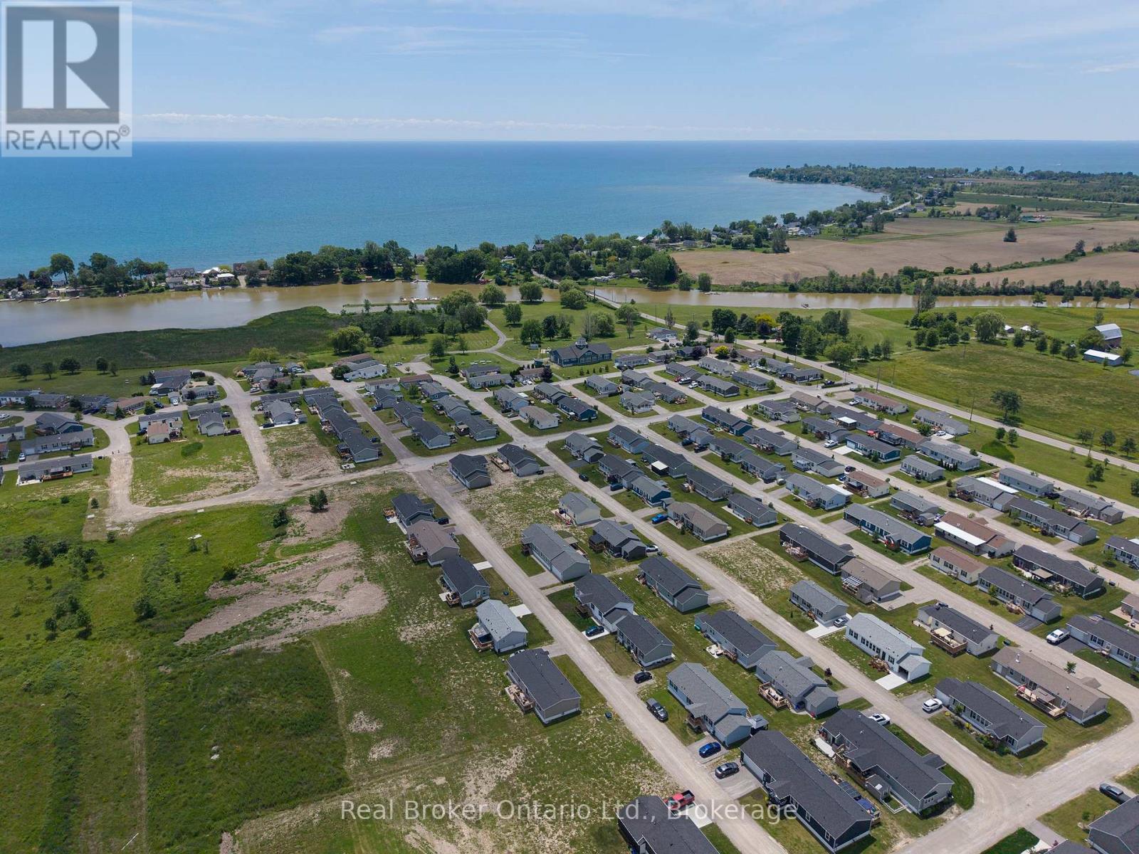 10 Bent Willow Court, Haldimand, Ontario  N0A 1L0 - Photo 4 - X13527446