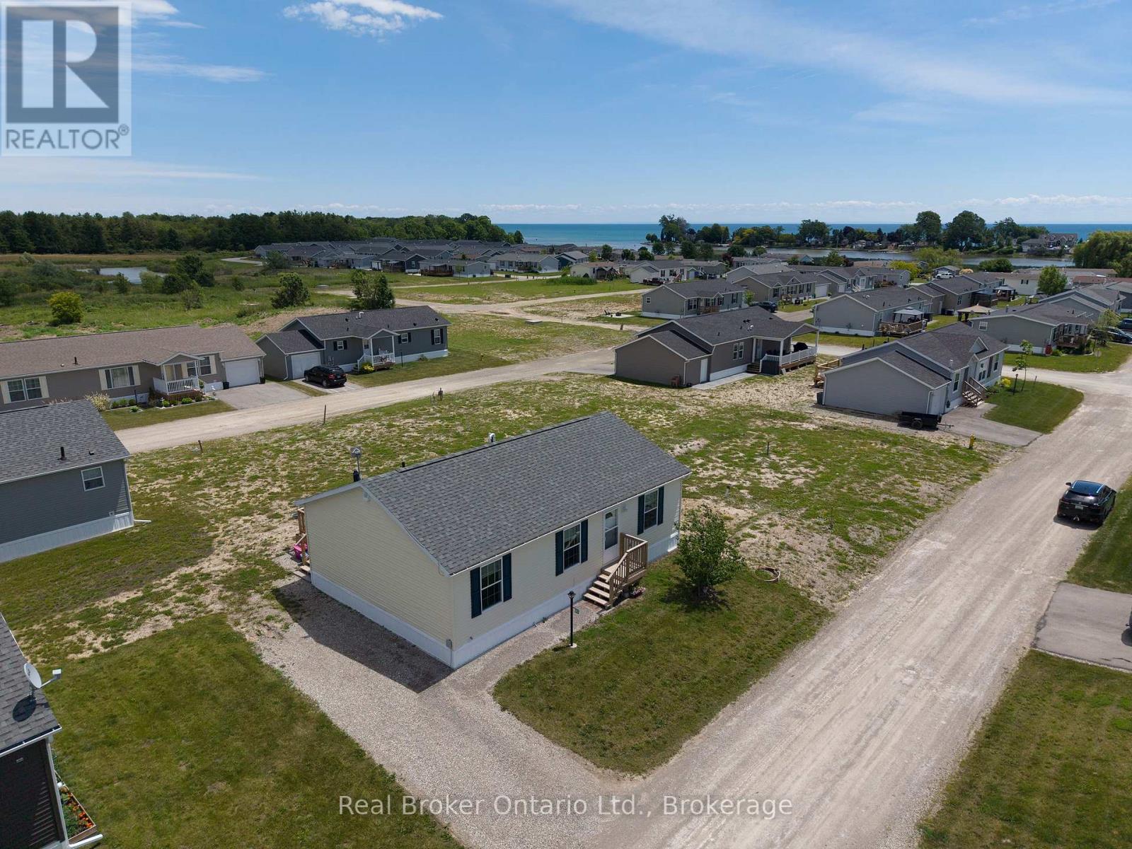 10 Bent Willow Court, Haldimand, Ontario  N0A 1L0 - Photo 5 - X13527446