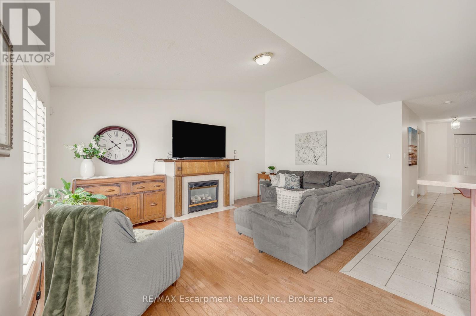 409 Jacqueline Boulevard, Hamilton, Ontario  L9B 2T4 - Photo 16 - X13527696