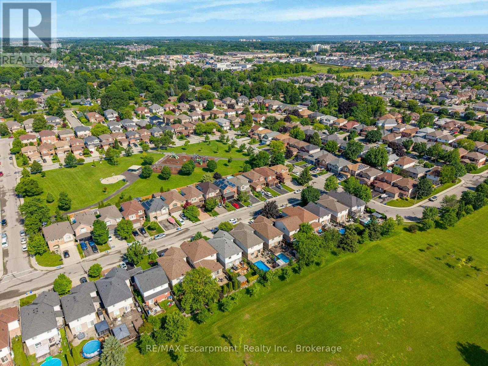 409 Jacqueline Boulevard, Hamilton, Ontario  L9B 2T4 - Photo 31 - X13527696
