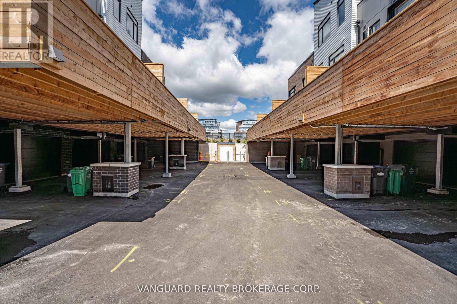 21 - 15 Lou Parsons Way, Mississauga, Ontario  L5H 0B2 - Photo 42 - W12820128