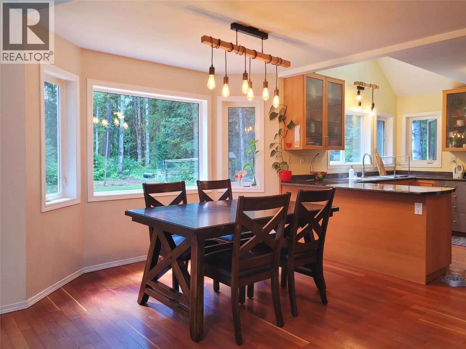 5289 Clearwater Valley Road Clearwater Photo 10 5289 Clearwater Valley Road Clearwater Photo 10