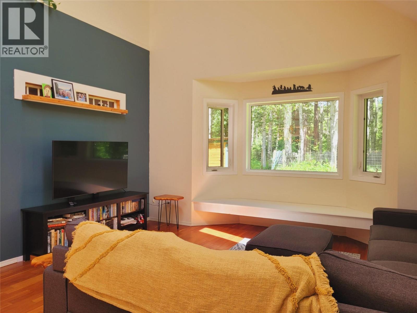 5289 Clearwater Valley Road Clearwater Photo 16 5289 Clearwater Valley Road Clearwater Photo 16