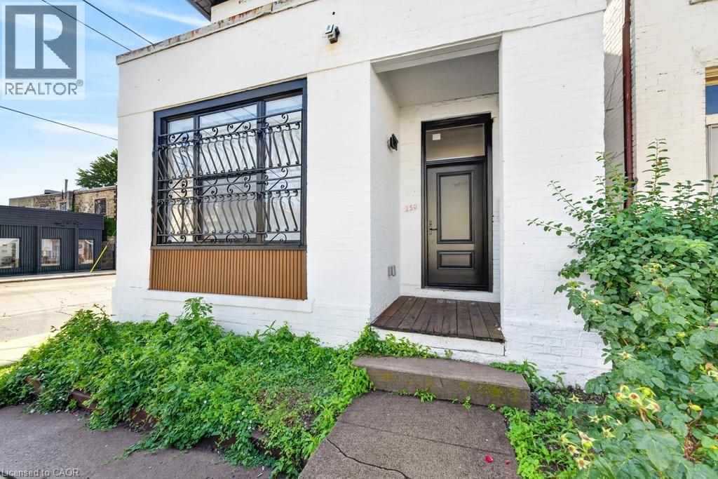 250 Hughson Street N Unit# Upper, Hamilton, Ontario  L8L 4M3 - Photo 2 - 40845140
