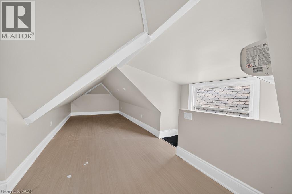250 Hughson Street N Unit# Upper, Hamilton, Ontario  L8L 4M3 - Photo 24 - 40845140