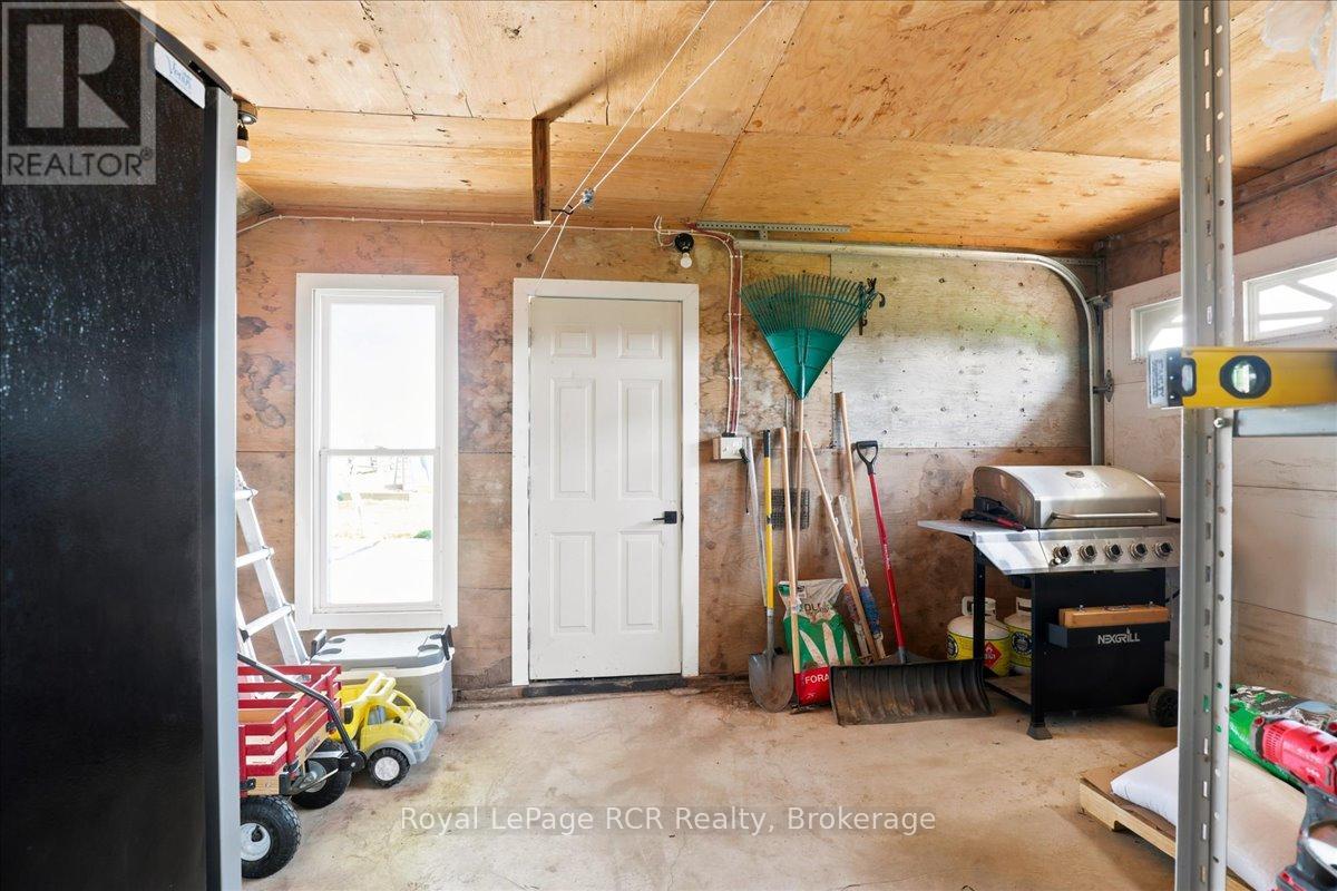 7458 Side Road 3 E, Wellington North, Ontario N0G 2L0 - Photo 16 - X13527766