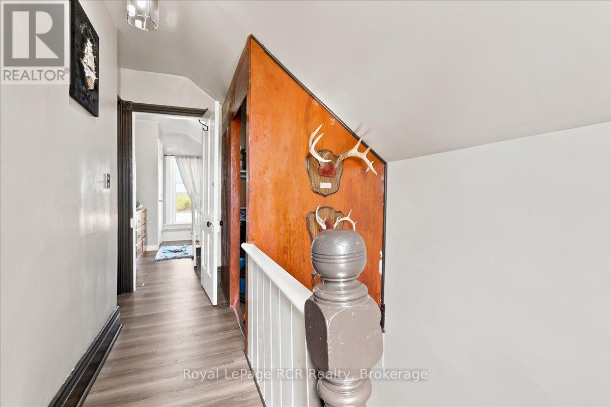 7458 Side Road 3 E, Wellington North, Ontario N0G 2L0 - Photo 24 - X13527766
