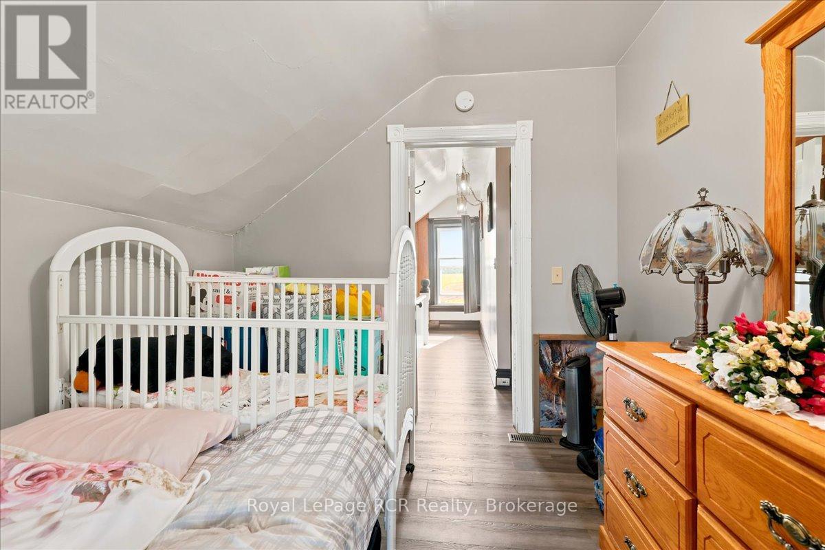 7458 Side Road 3 E, Wellington North, Ontario N0G 2L0 - Photo 27 - X13527766