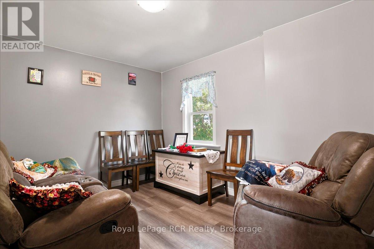 7458 Side Road 3 E, Wellington North, Ontario N0G 2L0 - Photo 33 - X13527766