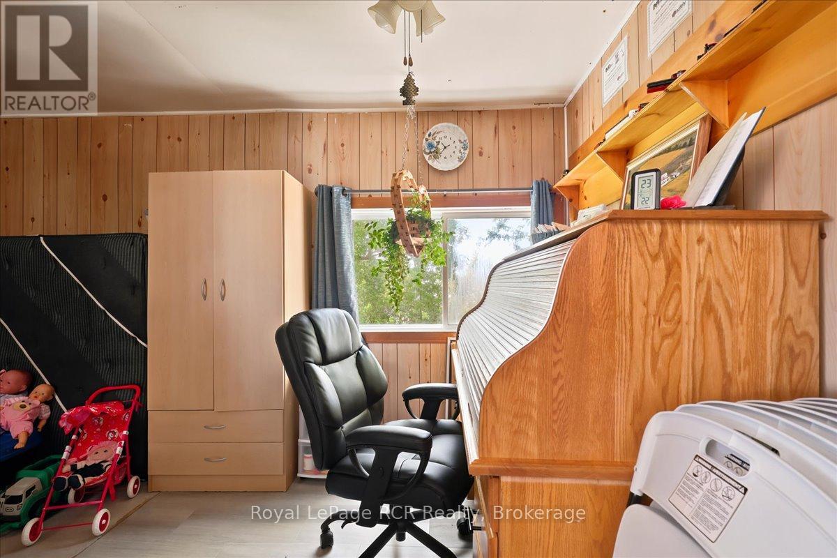 7458 Side Road 3 E, Wellington North, Ontario N0G 2L0 - Photo 36 - X13527766