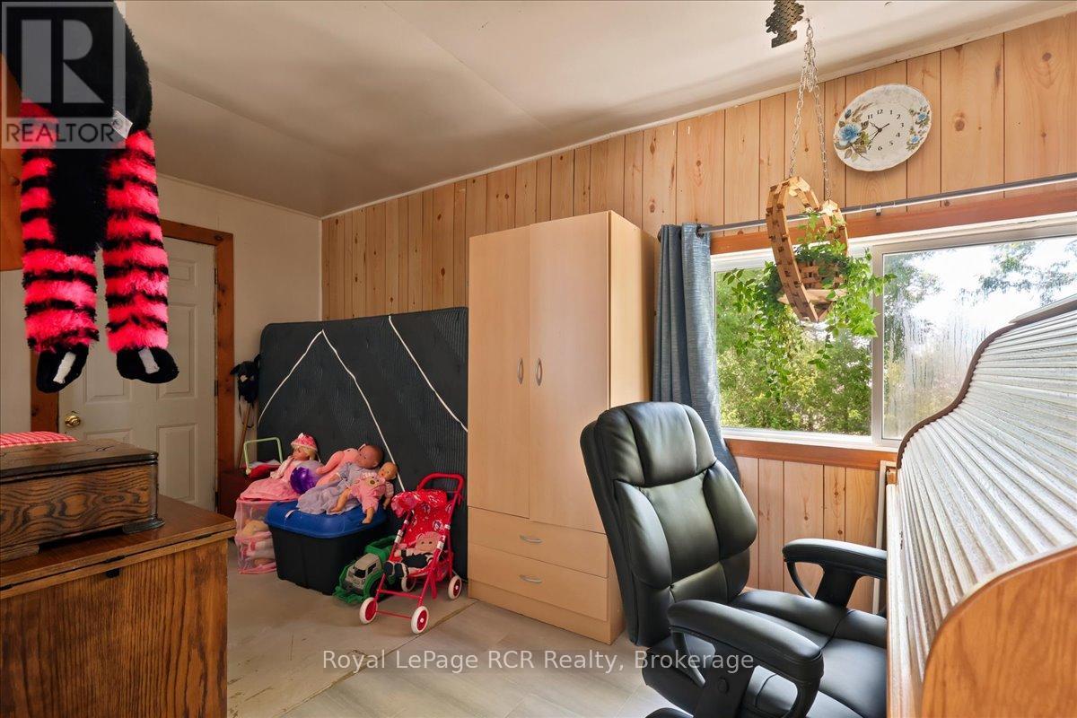 7458 Side Road 3 E, Wellington North, Ontario N0G 2L0 - Photo 37 - X13527766