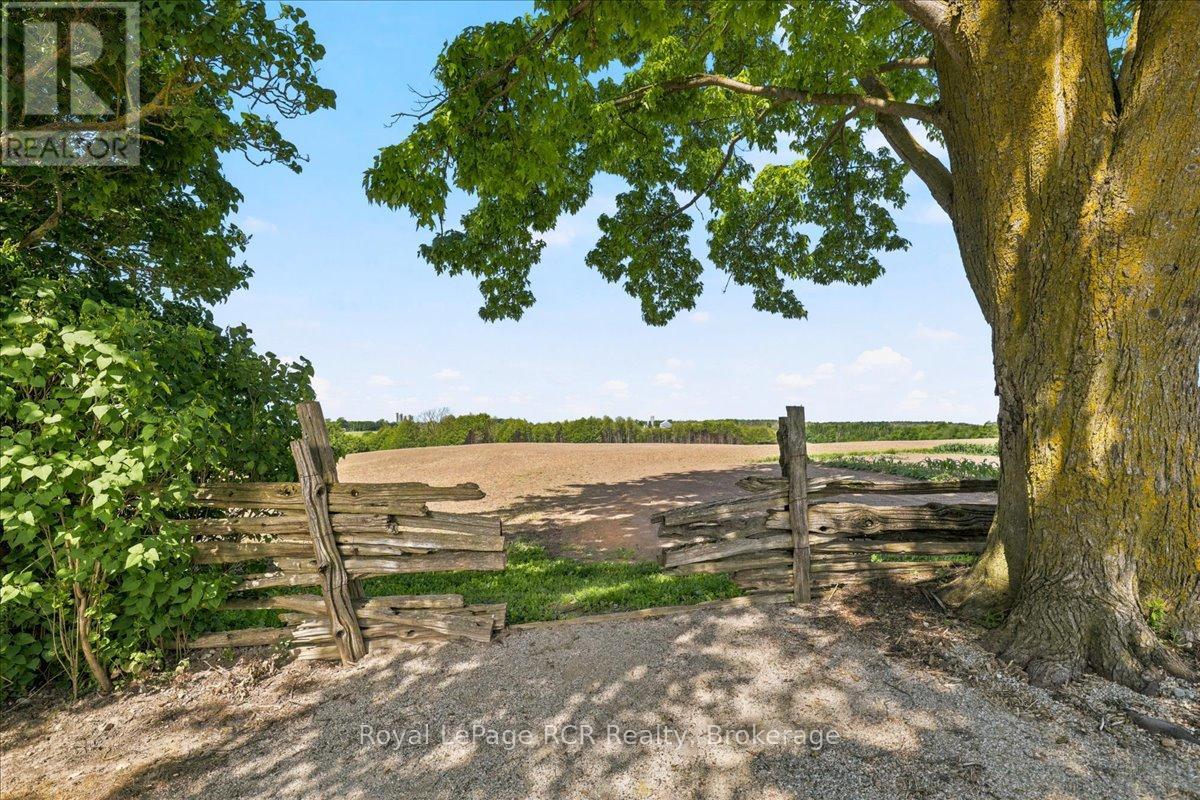 7458 Side Road 3 E, Wellington North, Ontario N0G 2L0 - Photo 42 - X13527766