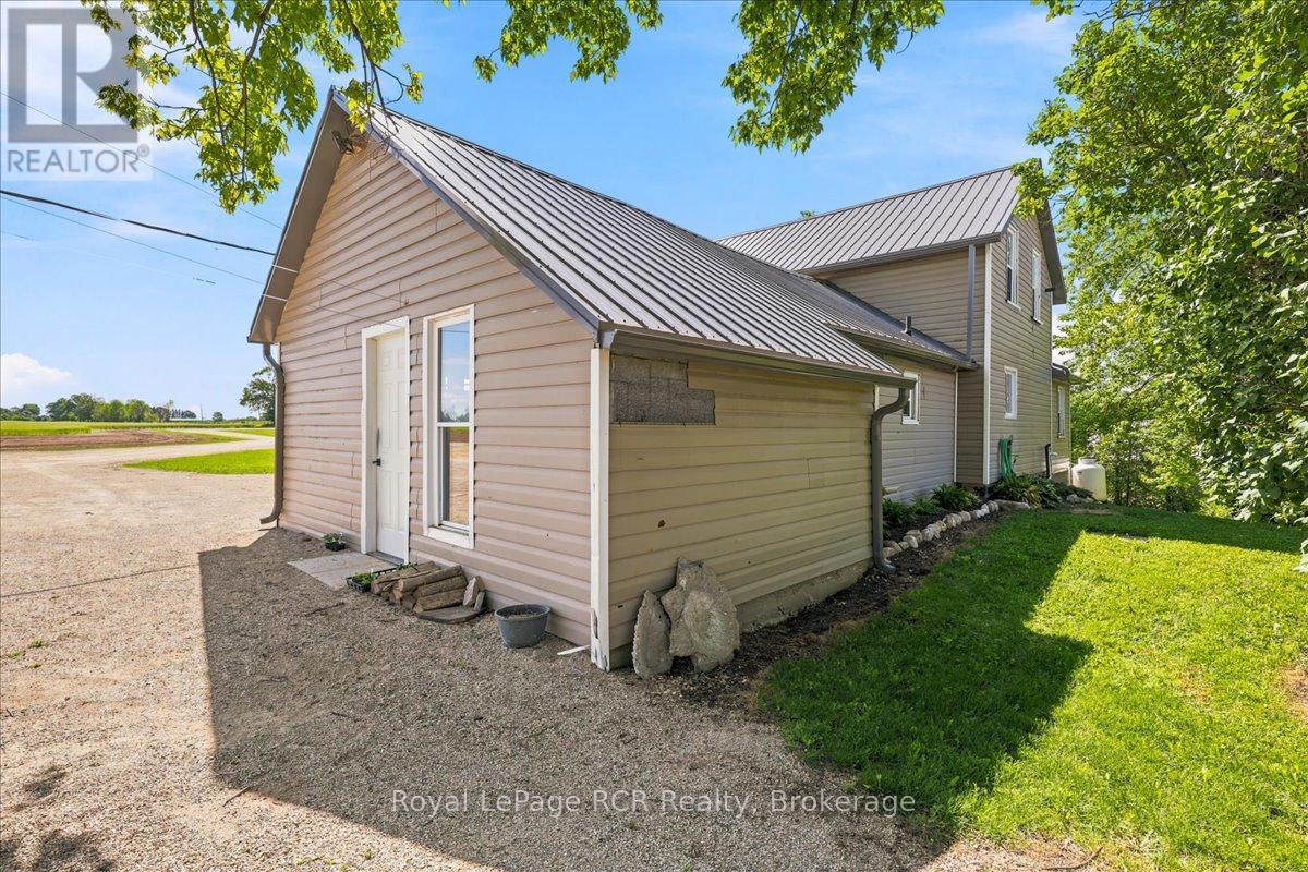 7458 Side Road 3 E, Wellington North, Ontario N0G 2L0 - Photo 8 - X13527766