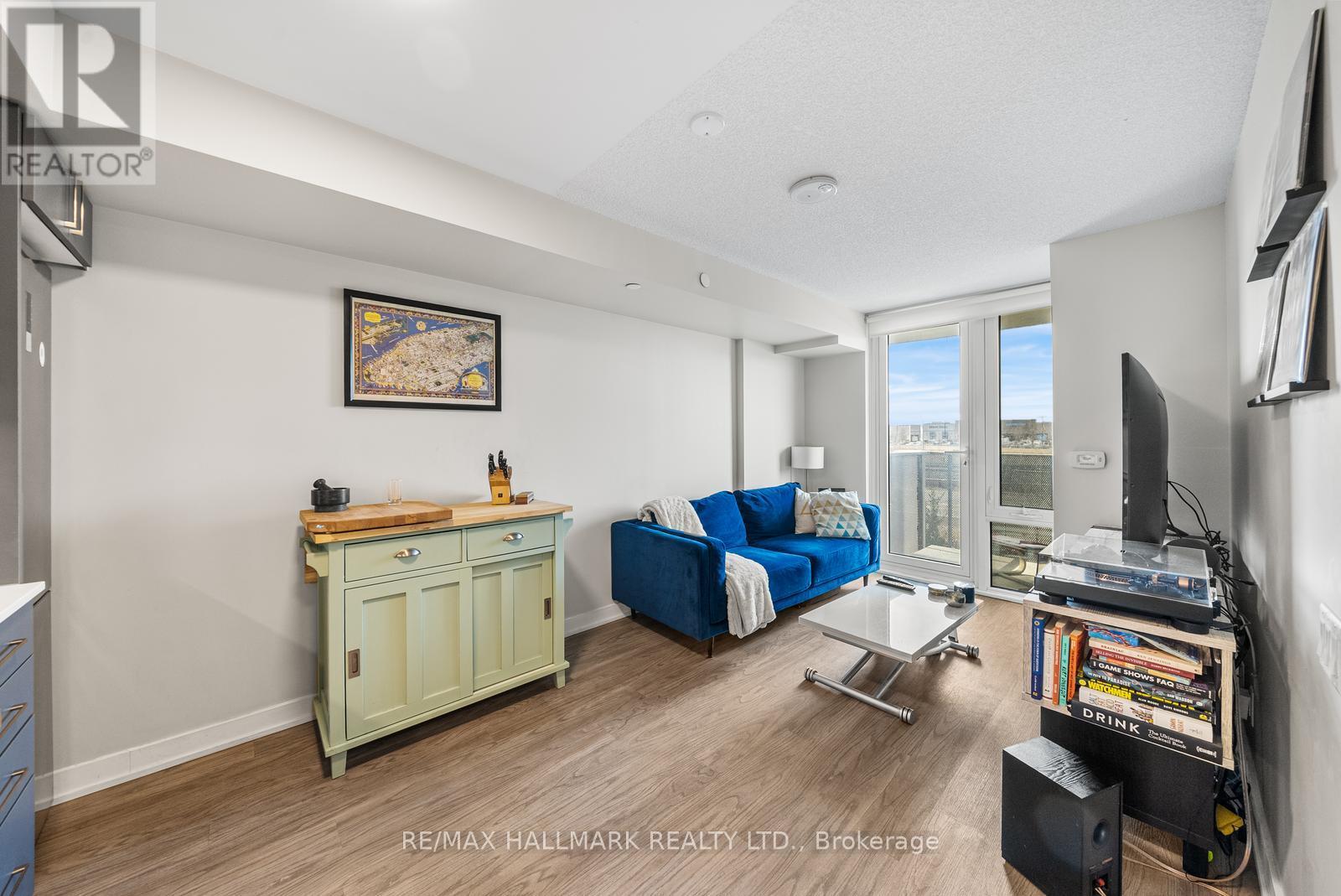 315 - 38 Monte Kwinter Court, Toronto, Ontario  M3H 0E2 - Photo 3 - C13527616