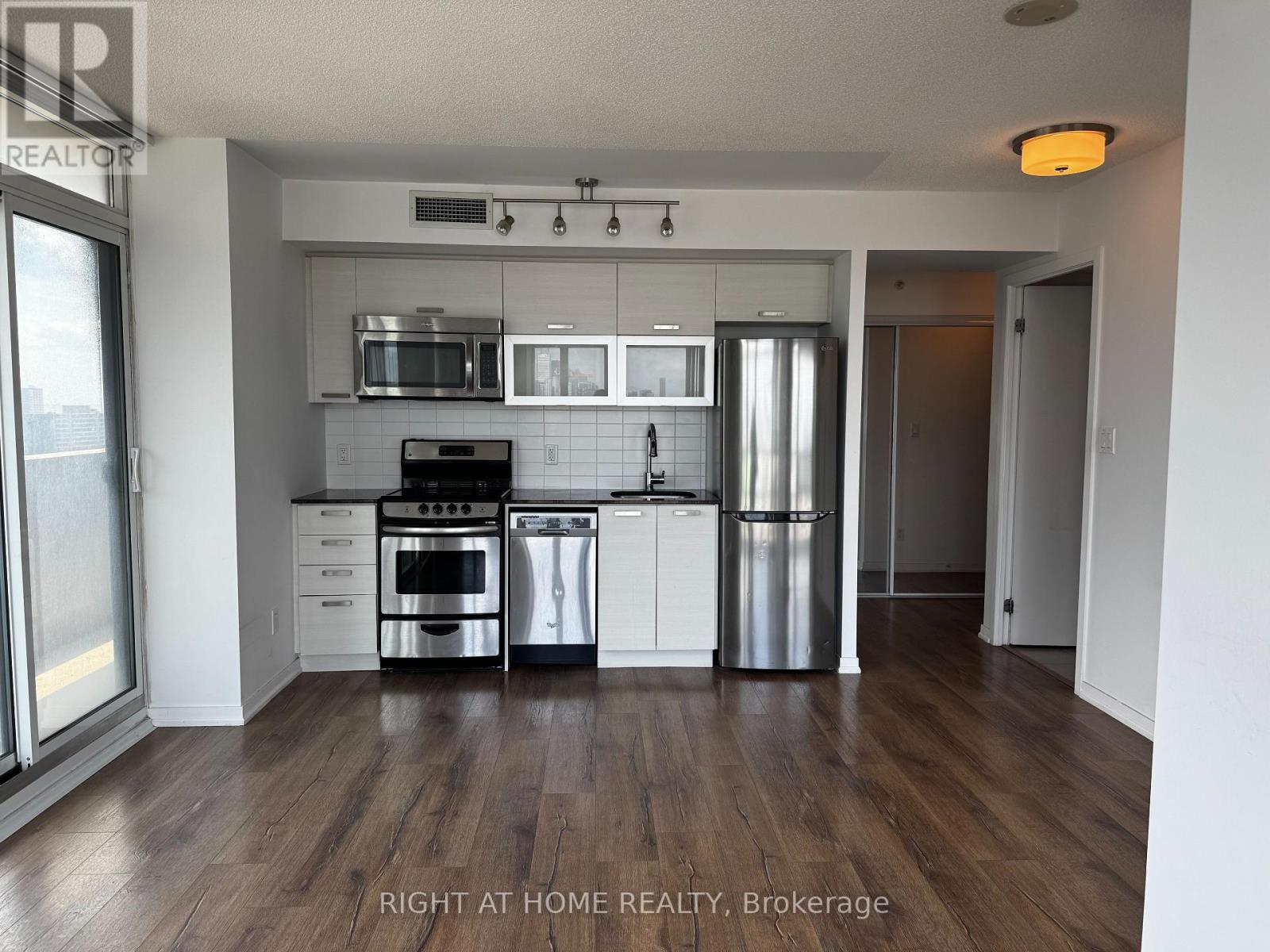 2008 - 68 ABELL STREET