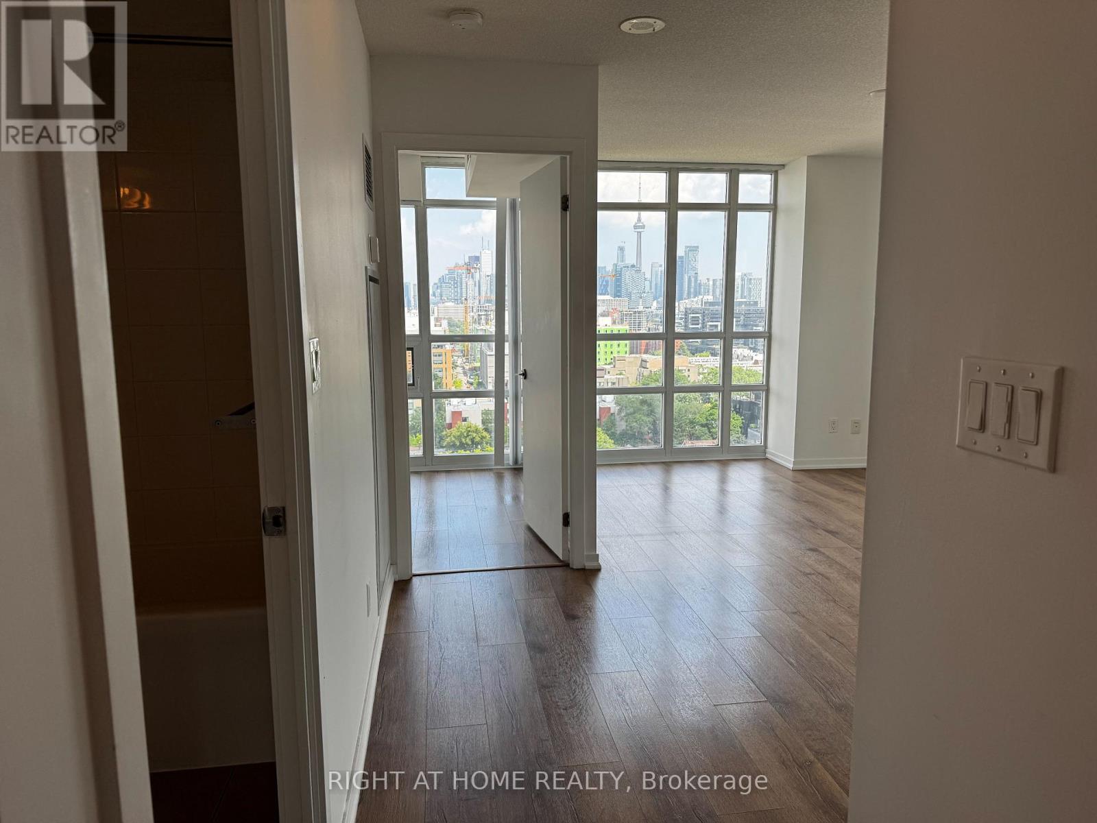 2008 - 68 Abell Street, Toronto, Ontario  M6J 0B1 - Photo 10 - C13527620