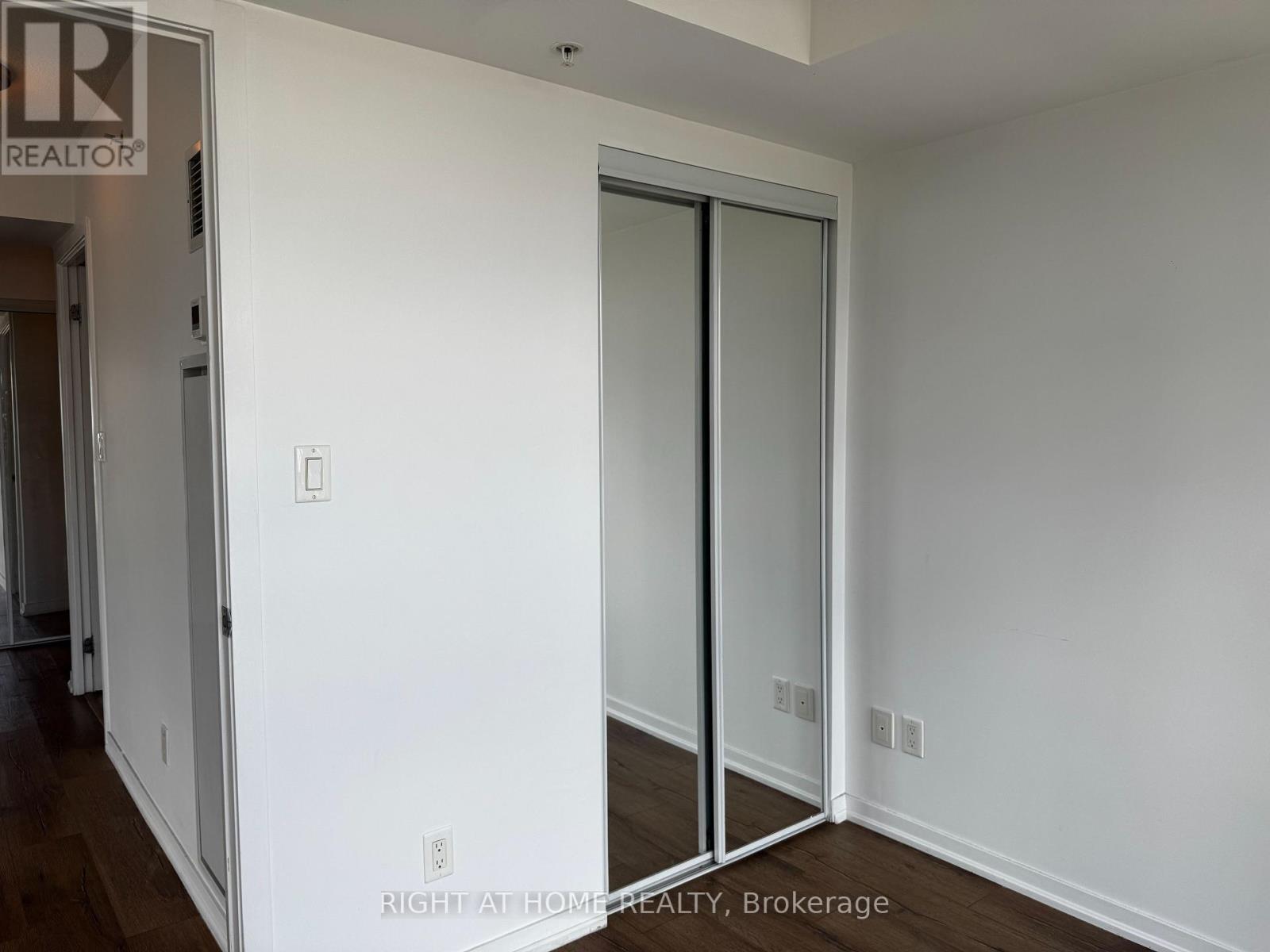 2008 - 68 Abell Street, Toronto, Ontario  M6J 0B1 - Photo 12 - C13527620