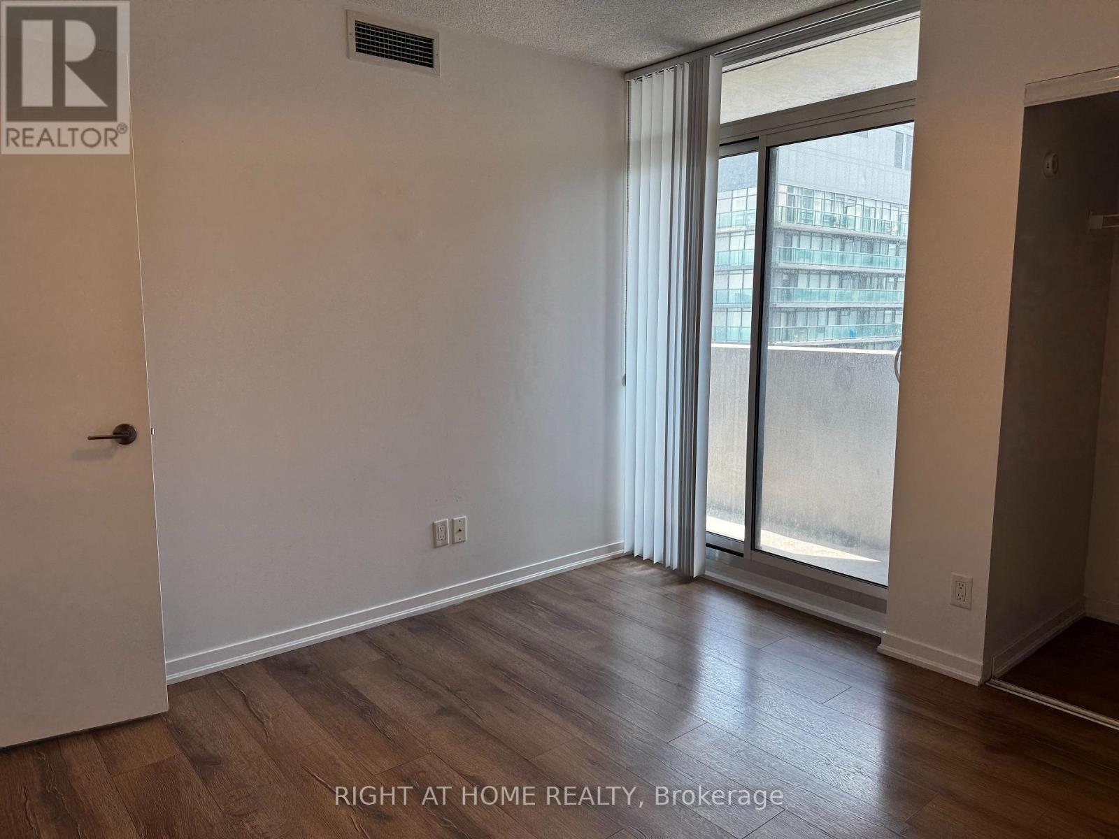 2008 - 68 Abell Street, Toronto, Ontario  M6J 0B1 - Photo 7 - C13527620