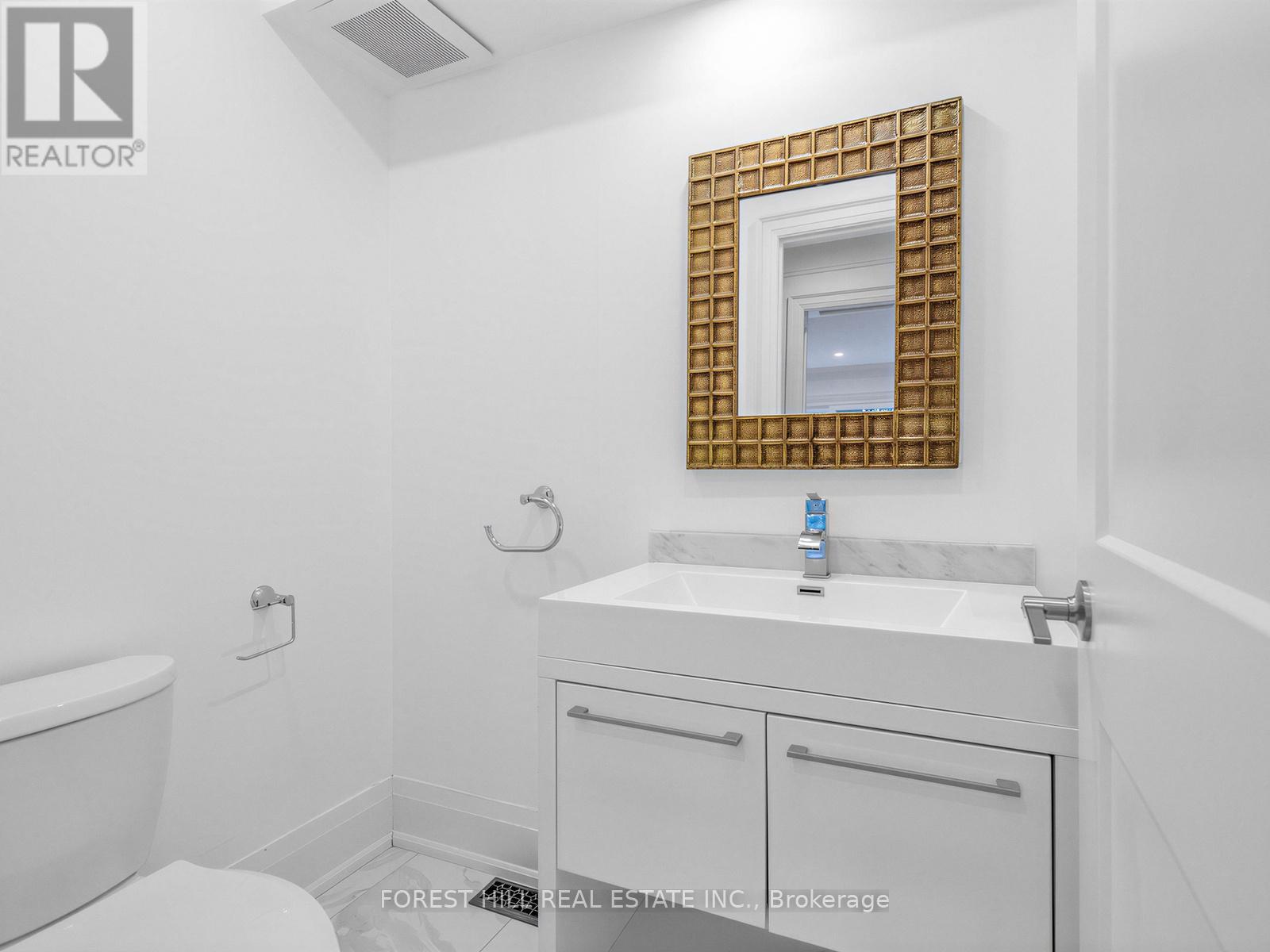 33 Warlock Crescent, Toronto, Ontario M2K 2H8 - Photo 13 - C13527698