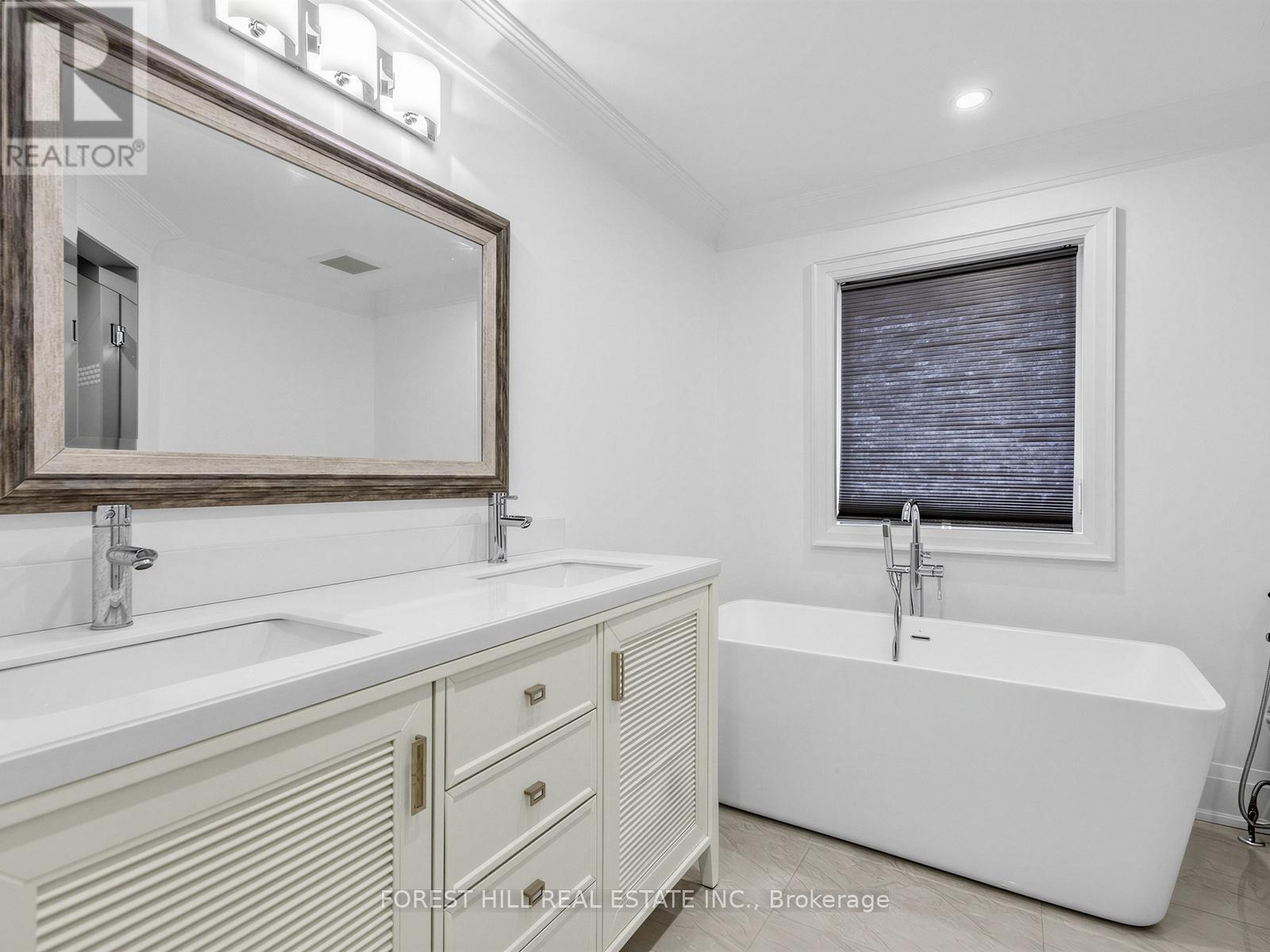 33 Warlock Crescent, Toronto, Ontario M2K 2H8 - Photo 19 - C13527698