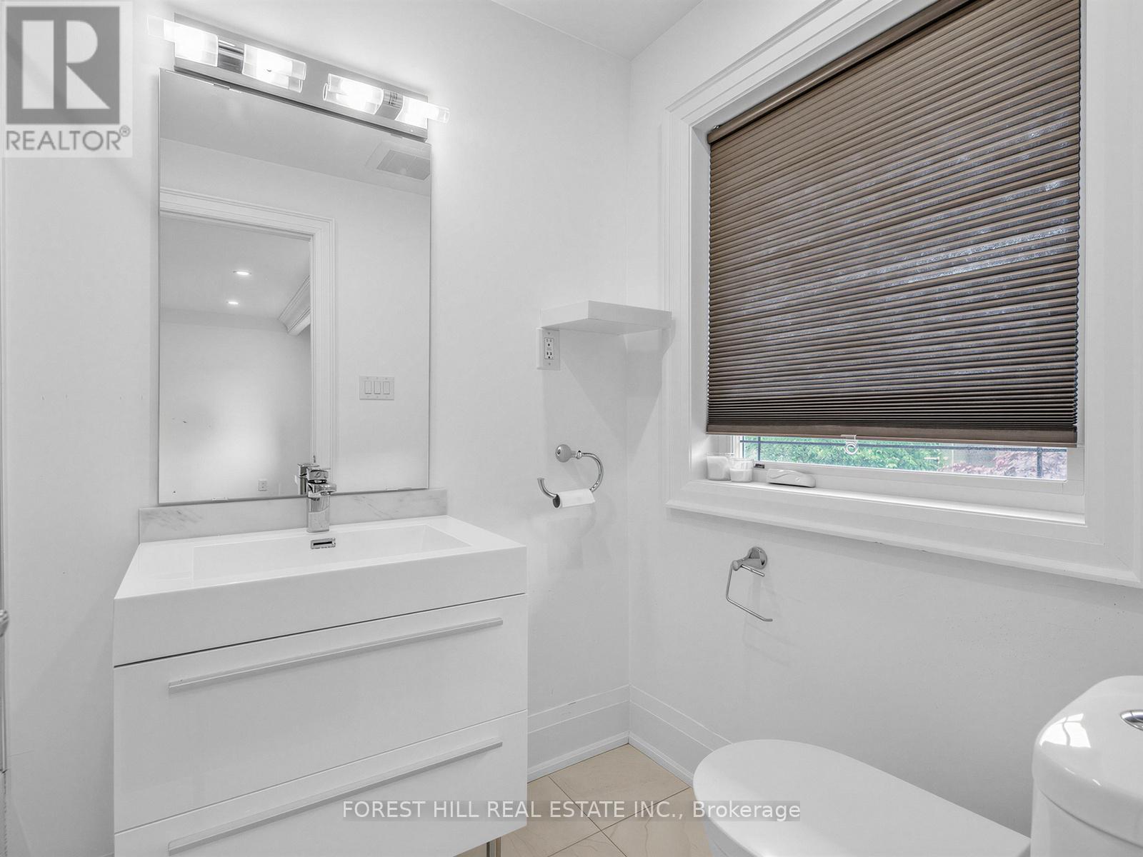 33 Warlock Crescent, Toronto, Ontario M2K 2H8 - Photo 27 - C13527698