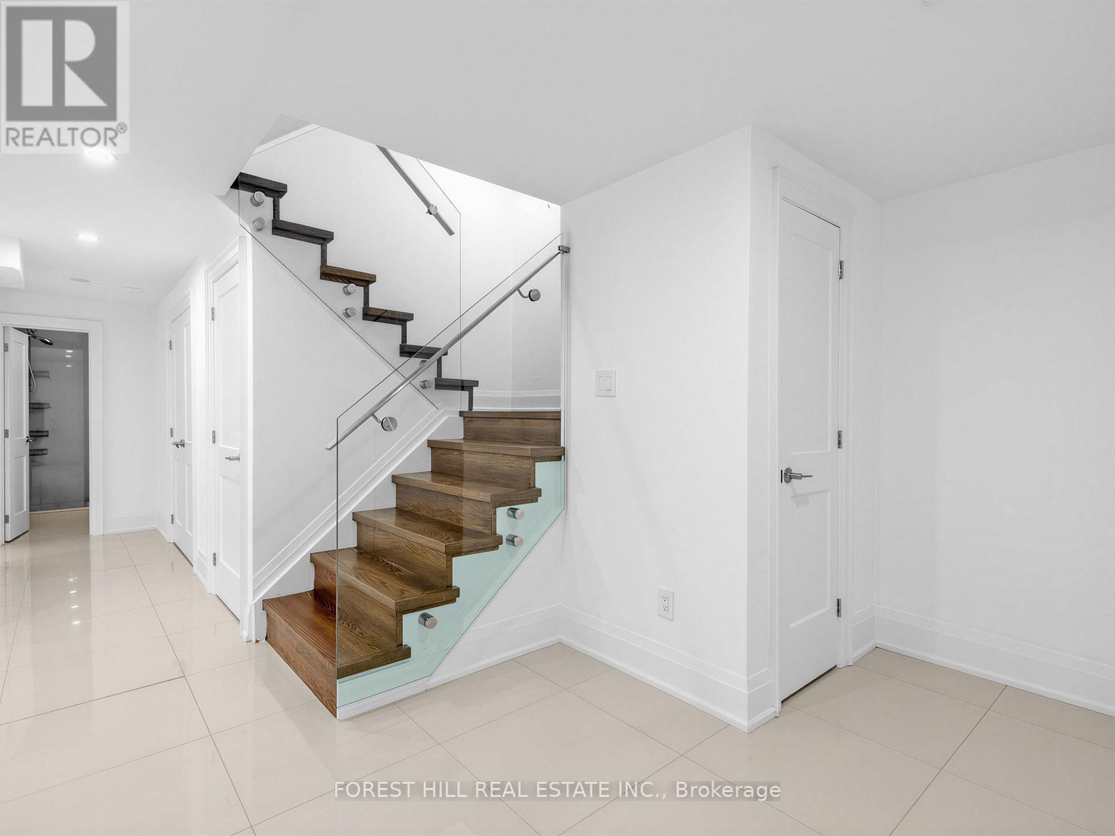 33 Warlock Crescent, Toronto, Ontario M2K 2H8 - Photo 28 - C13527698
